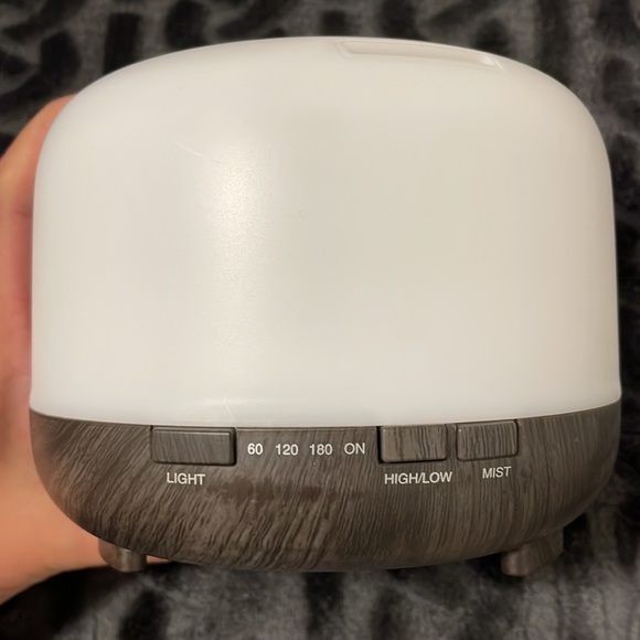 Wood grain Ultrasonic essential oil diffuser - Picture 6 of 8